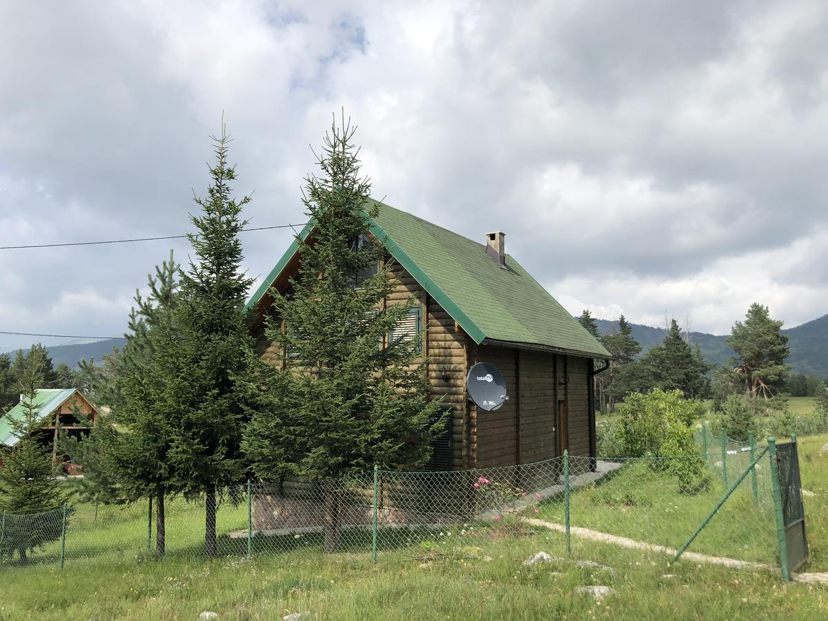 Kuca U Borju - House In Pines Apartamento Žabljak Exterior foto