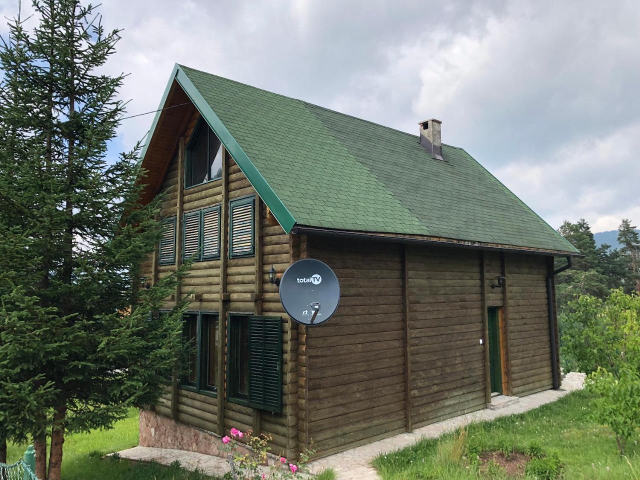 Kuca U Borju - House In Pines Apartamento Žabljak Exterior foto