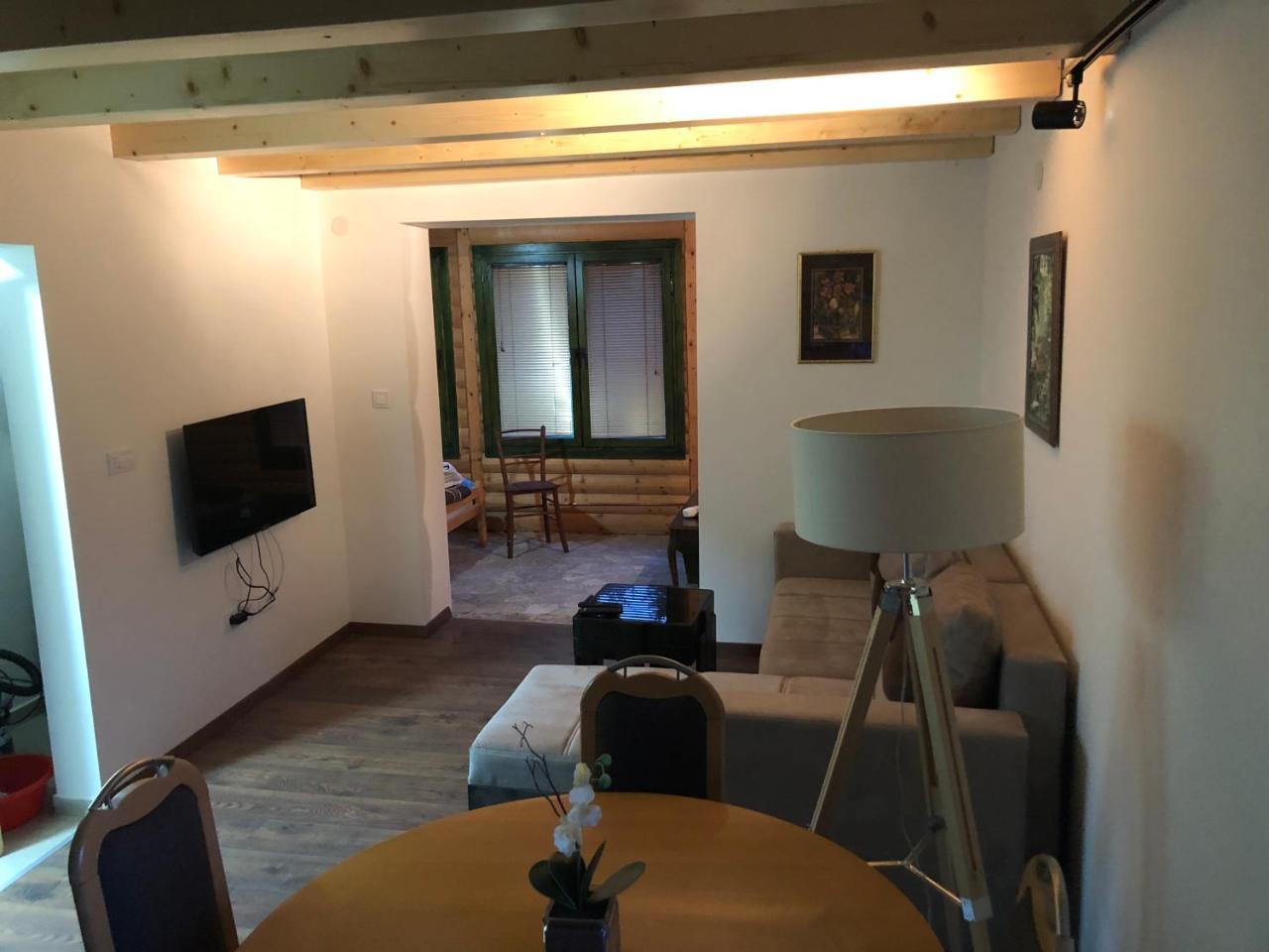Kuca U Borju - House In Pines Apartamento Žabljak Exterior foto
